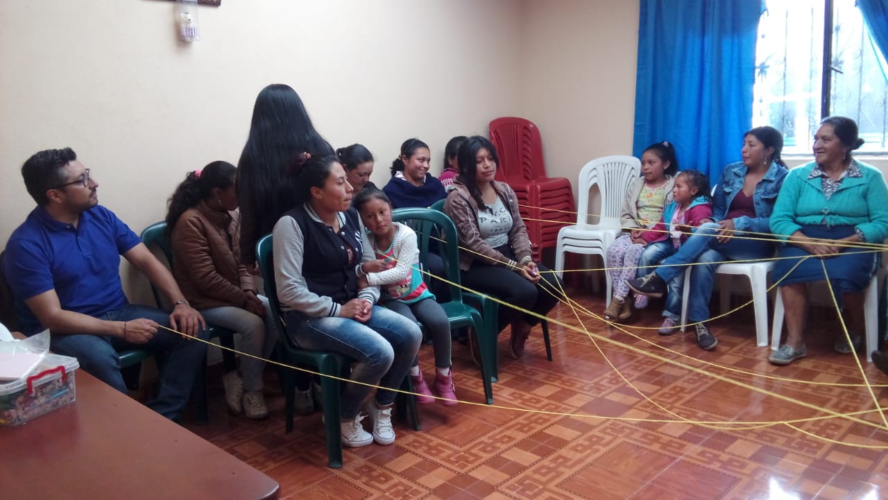 CORPONARIÑO Fortalece el Trabajo de Mujeres Emprendedoras por la Paz
